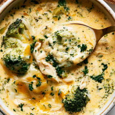 Crockpot Broccoli Cheese Soup (2)