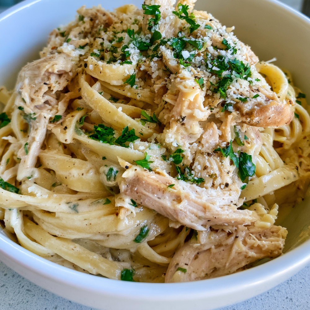 Crockpot Olive Garden Chicken Pasta-plated