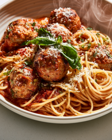 Crockpot Spaghetti And Meatballs -serving suggestions