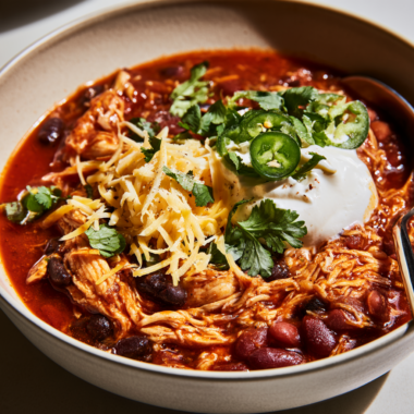 Red Crockpot Chicken Chili Served